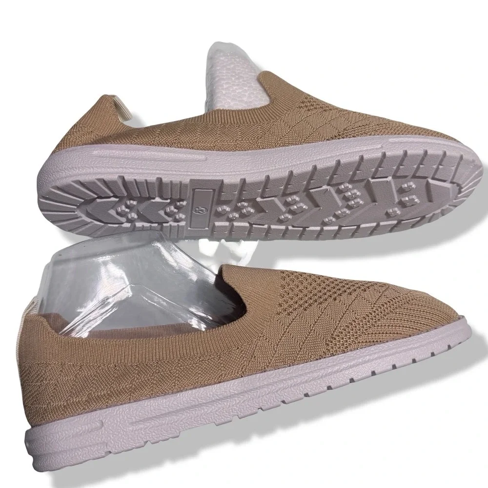 Unbranded Tan Mesh Knit Slip On Sneakers Lightweight Walking Shoes US 10